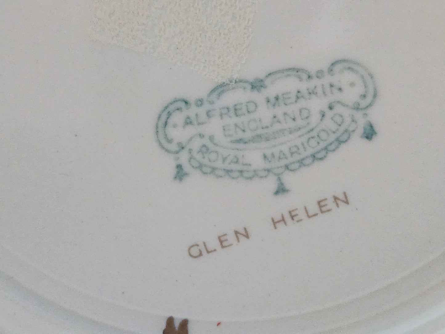 Vintage Alfred Meakin "Glen Helen" Art Deco Serving Bowl – Made in England (c.1930s)
