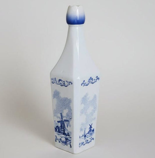 Vintage Vandermint Delft Blue & White Windmill Liquor Decanter with Tulip Cap